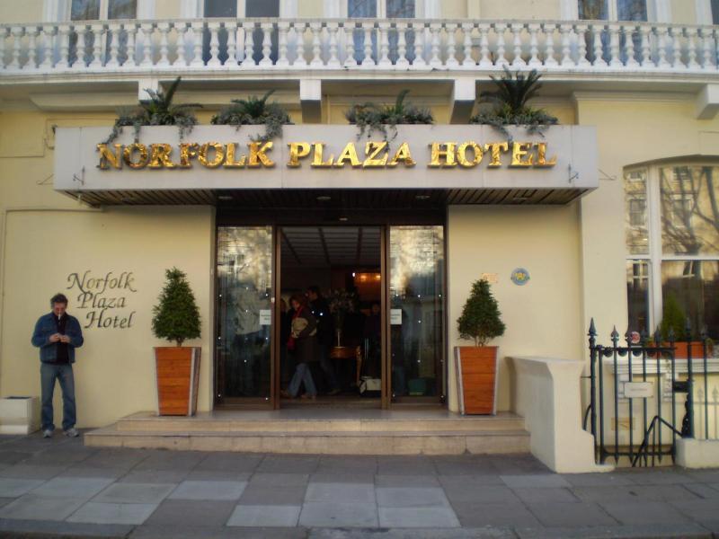 Norfolk Plaza Hotel London Exterior photo